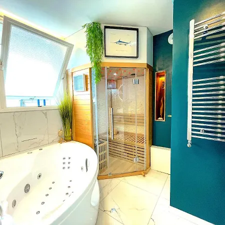 Votre Escale Boule D Or Sauna & Spa Niort Exterior photo
