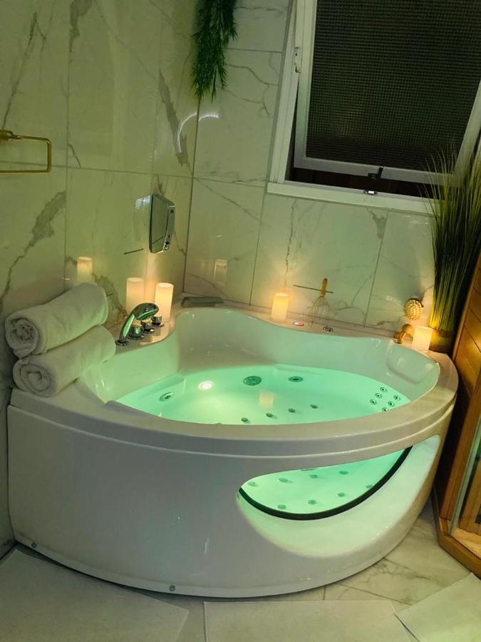 Votre Escale Boule D Or Sauna & Apartment Niort